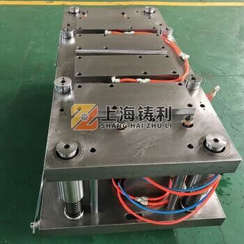 Mitsubishi PLC Mitsubishi Inverter Aluminium Container Making Machine With SMC Pneumatic Parts