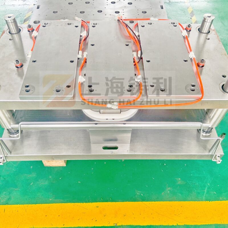 Mitsubishi PLC Inverter Schneider Controlled Aluminium Food Container Machine 180 260